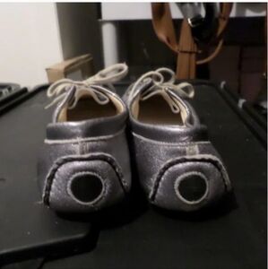 Silver leather driving shoes for women